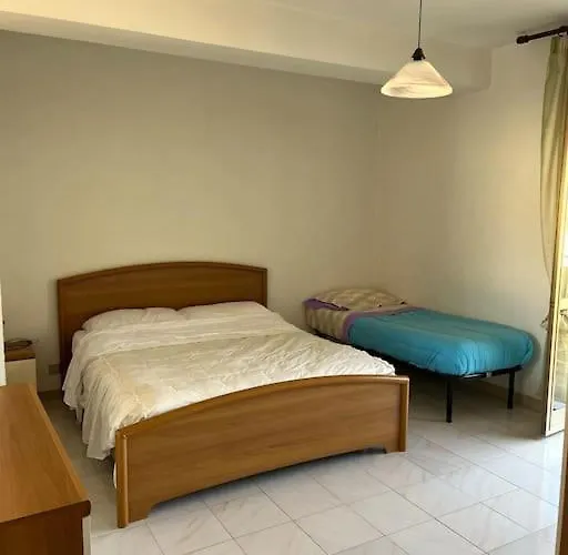 公寓 Intera Casa-torremezzo Falconara Albanese